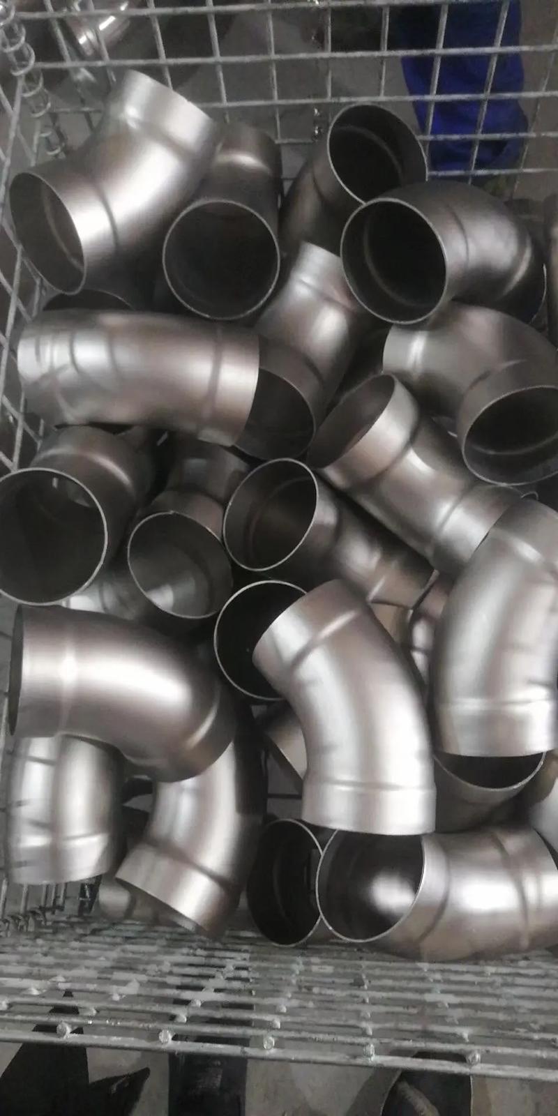 不锈钢水管配件的专业生产 沟槽管件、双卡压管件与薄壁不锈钢配件